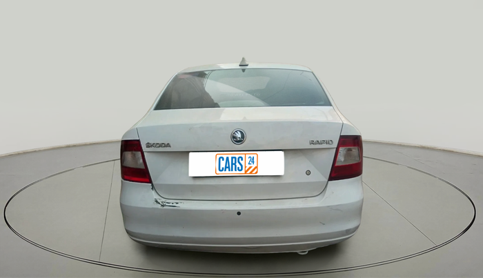 2015 Skoda Rapid AMBITION 1.5 TDI, Diesel, Manual, 1,24,738 km, exterior