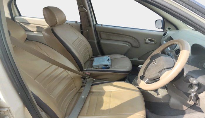 2012 Mahindra Verito 1.5 D4 PLAY BS III, Diesel, Manual, 1,19,048 km, interior