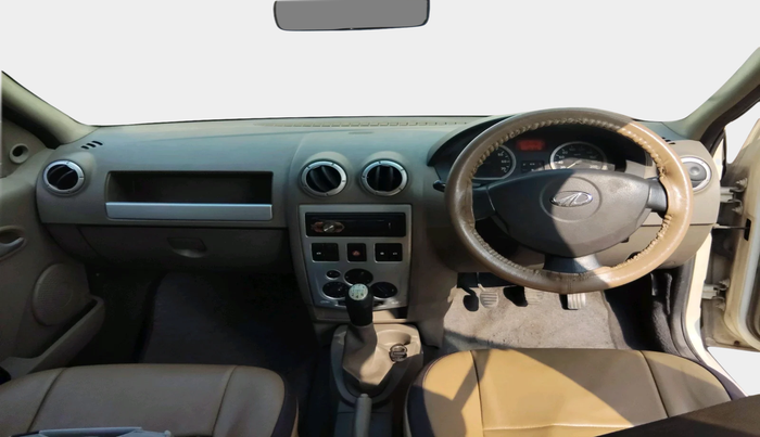 2012 Mahindra Verito 1.5 D4 PLAY BS III, Diesel, Manual, 1,19,048 km, interior