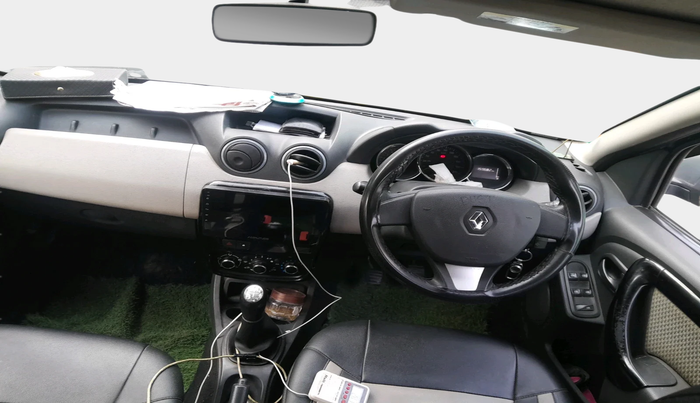 2015 Renault Duster 85 PS RXL DIESEL, Diesel, Manual, 1,59,682 km, interior