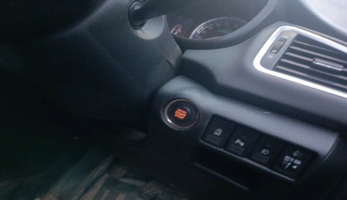 2018 Maruti S Cross ZETA 1.3, Diesel, Manual, 1,12,735 km, interior