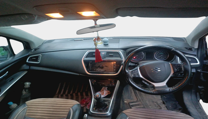 2018 Maruti S Cross ZETA 1.3, Diesel, Manual, 1,12,735 km, interior