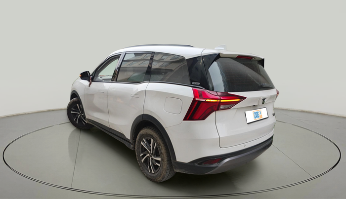 2021 Mahindra XUV700 AX 5 P MT 7 STR, Petrol, Manual, 1,07,661 km, exterior