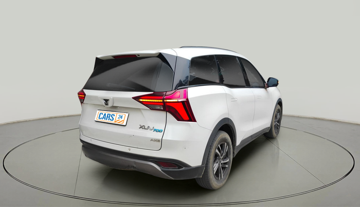 2021 Mahindra XUV700 AX 5 P MT 7 STR, Petrol, Manual, 1,07,661 km, exterior