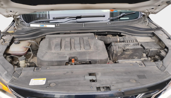2021 Mahindra XUV700 AX 5 P MT 7 STR, Petrol, Manual, 1,07,661 km, exterior