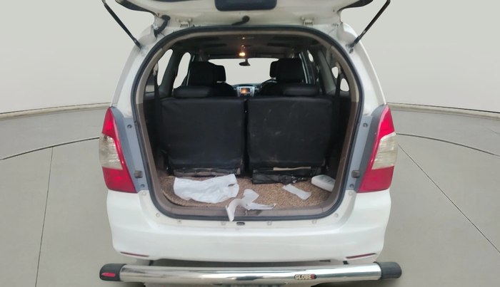 2015 Toyota Innova 2.5 VX 7 STR, Diesel, Manual, 2,81,082 km, exterior