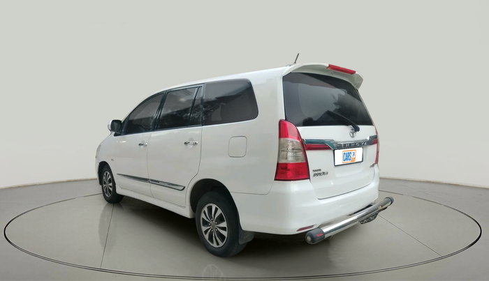 2015 Toyota Innova 2.5 VX 7 STR, Diesel, Manual, 2,81,082 km, exterior