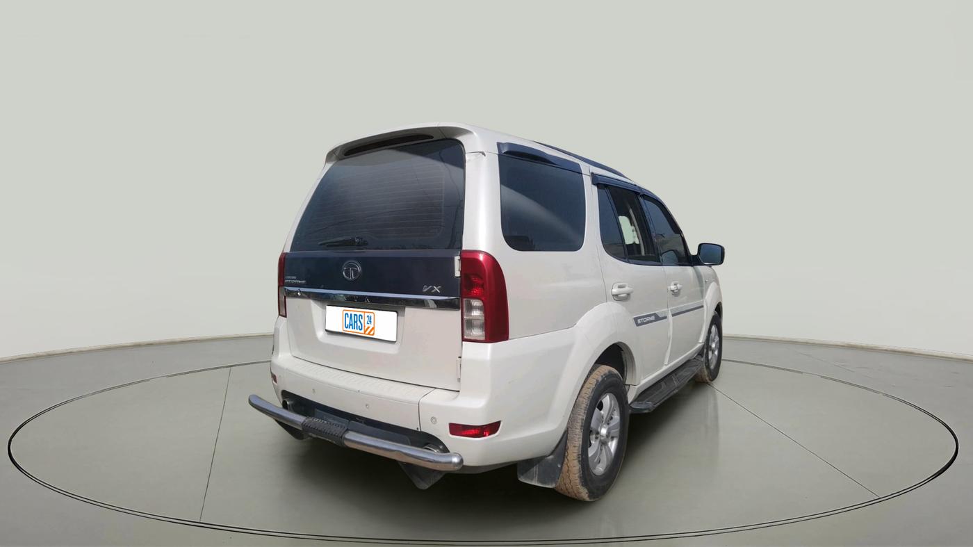 2016 Tata Safari Storme 2.2 VX 4X2, Diesel, Manual, 1,12,572 km, exterior