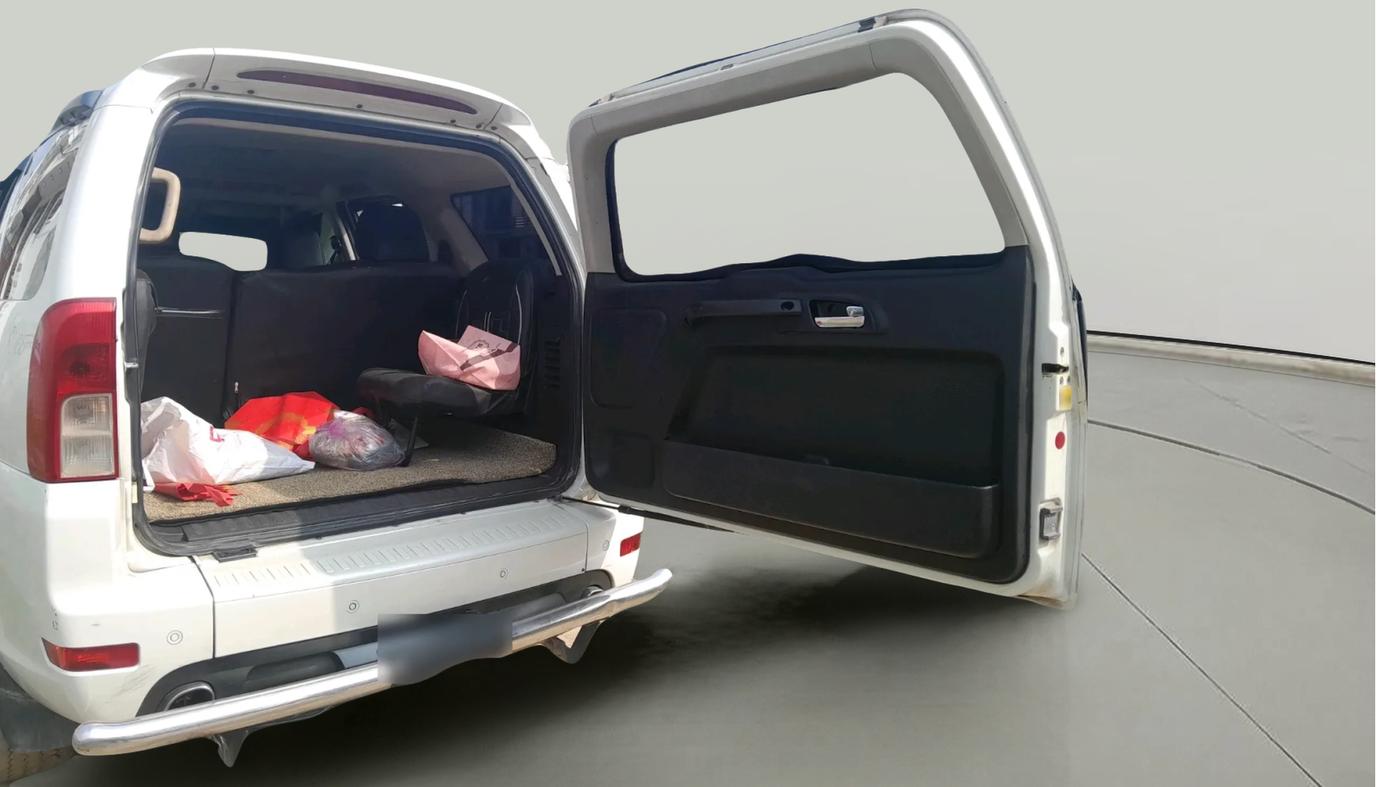 2016 Tata Safari Storme 2.2 VX 4X2, Diesel, Manual, 1,12,572 km, exterior