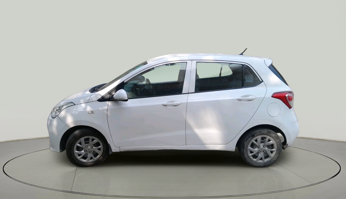 2017 Hyundai Grand i10 MAGNA 1.2 KAPPA VTVT, Petrol, Manual, 1,22,198 km, exterior