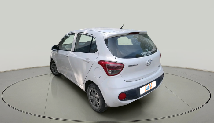 2017 Hyundai Grand i10 MAGNA 1.2 KAPPA VTVT, Petrol, Manual, 1,22,198 km, exterior