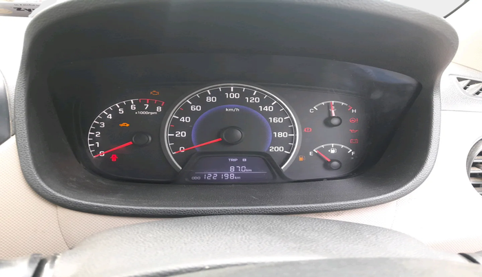 2017 Hyundai Grand i10 MAGNA 1.2 KAPPA VTVT, Petrol, Manual, 1,22,198 km, interior