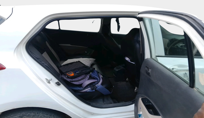 2017 Hyundai Grand i10 MAGNA 1.2 KAPPA VTVT, Petrol, Manual, 1,22,198 km, interior