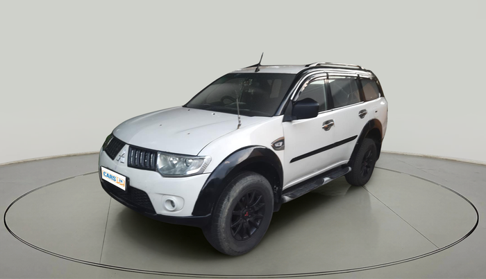 2013 Mitsubishi Pajero Sport 2.5 MT 4X4, Diesel, Manual, 86,461 km, exterior
