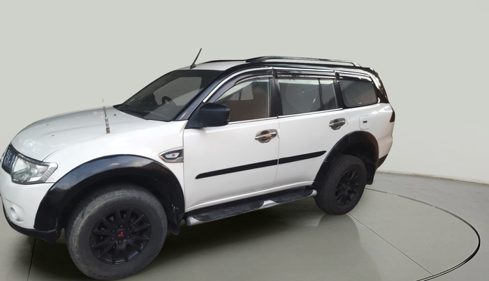 2013 Mitsubishi Pajero Sport 2.5 MT 4X4, Diesel, Manual, 86,461 km, exterior