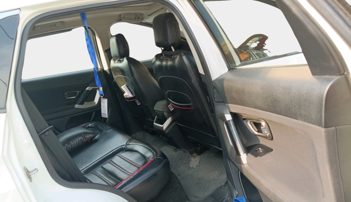 2023 Tata Harrier XT PLUS 2.0L KRYOTEC, Diesel, Manual, 87,979 km, interior