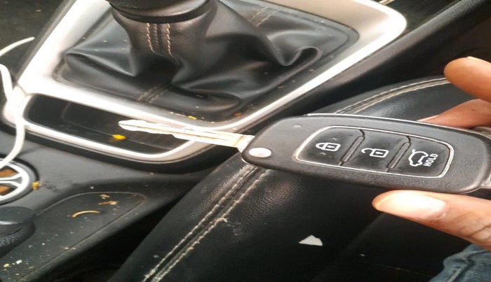 2021 Hyundai VENUE S 1.2, Petrol, Manual, 55,489 km, interior