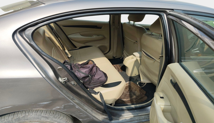 2010 Honda City 1.5L I-VTEC S MT, Petrol, Manual, 1,20,290 km, interior