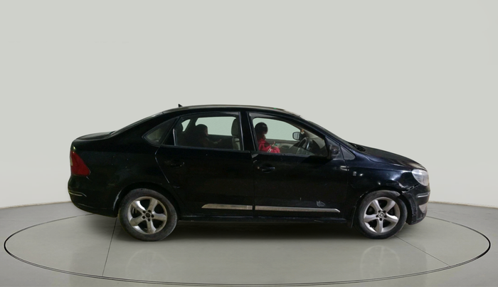 2012 Skoda Rapid ELEGANCE 1.6 TDI CR MT, Diesel, Manual, 1,48,221 km, exterior