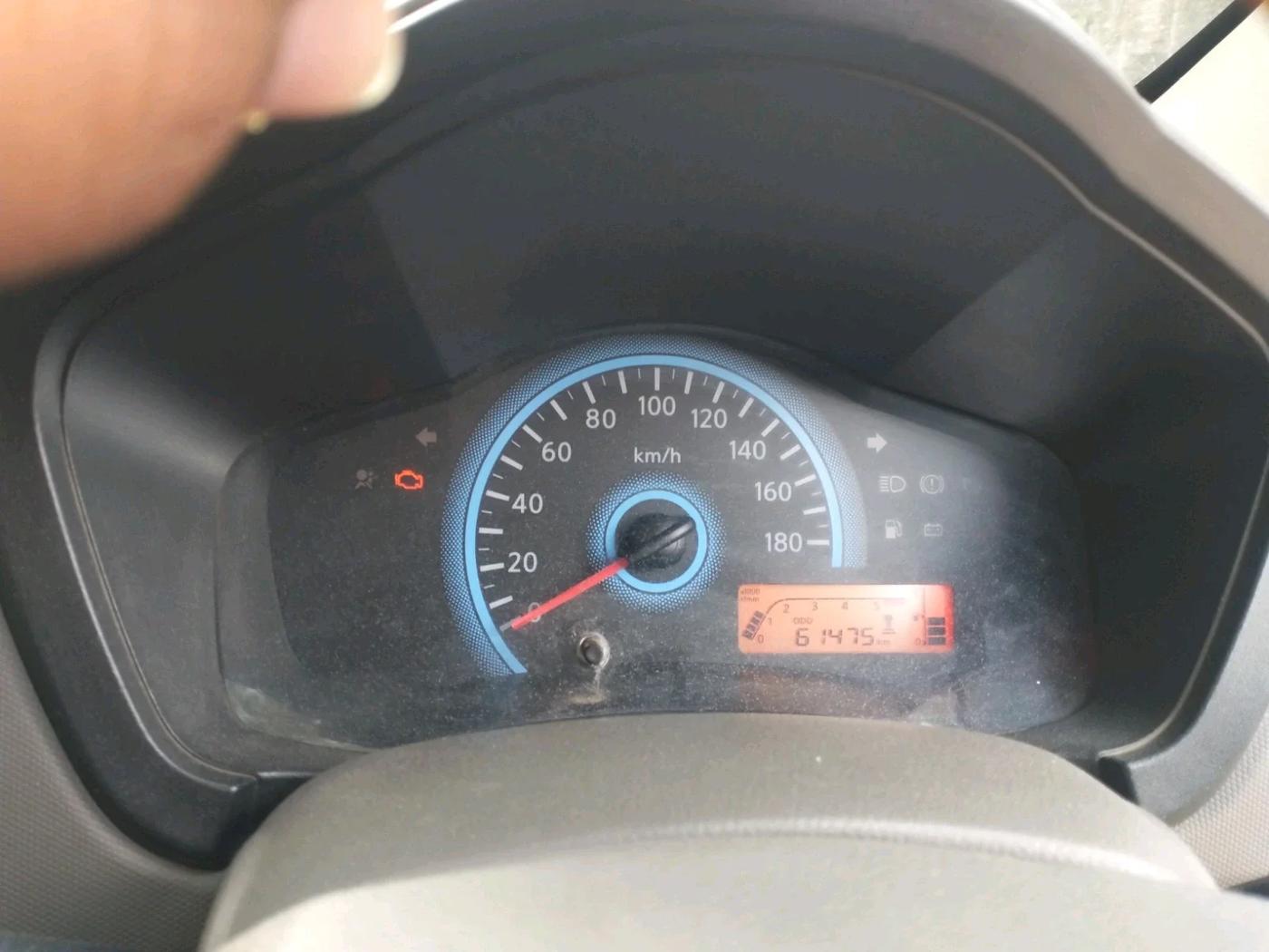 2017 Datsun Redi Go T (O), CNG, Manual, 61,475 km, interior