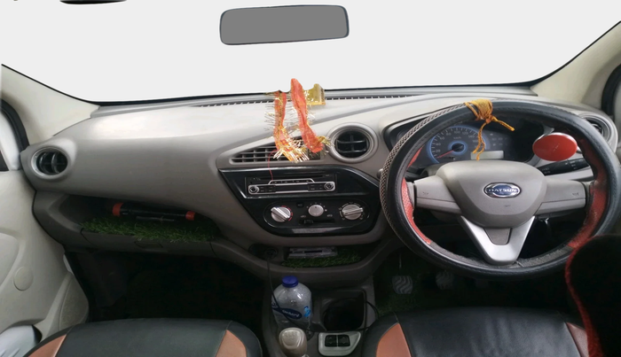 2017 Datsun Redi Go T (O), Petrol, Manual, 61,475 km, interior