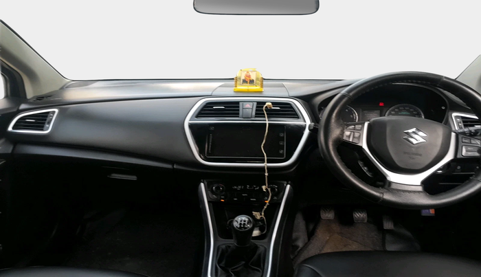 2018 Maruti S Cross ZETA 1.3, Diesel, Manual, 1,42,322 km, interior