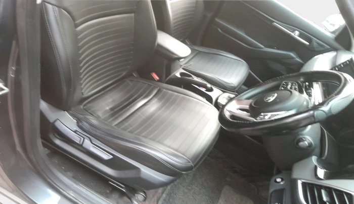 2019 KIA SELTOS HTK PLUS AT 1.5 DIESEL, Diesel, Automatic, 1,18,913 km, interior