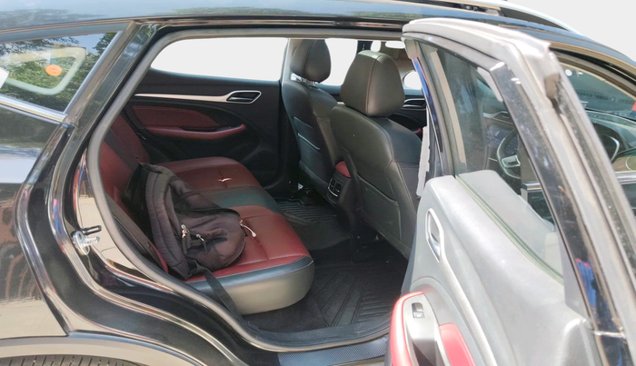 2022 MG ASTOR SAVVY 1.3 TURBO AT S RED, Petrol, Automatic, 31,271 km, interior