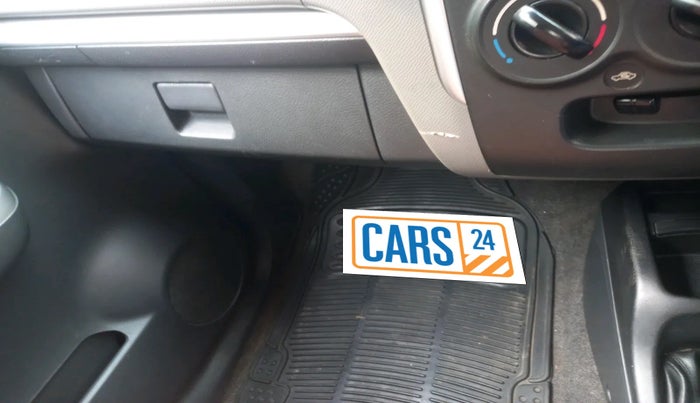 2012 Maruti Wagon R 1.0 LXI, Petrol, Manual, 50,415 km, interior