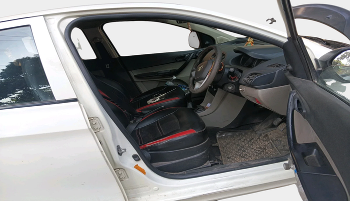 2016 Tata Tiago XE DIESEL, Diesel, Manual, 2,02,759 km, interior