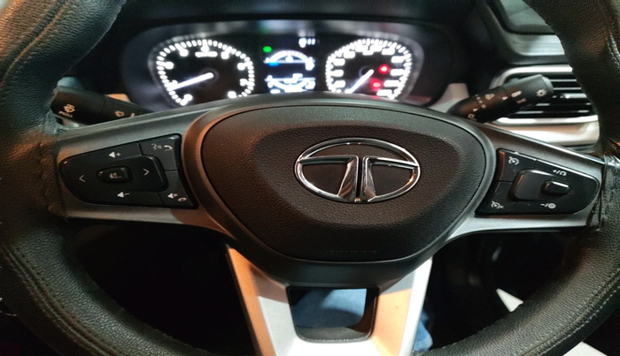 2023 Tata PUNCH ACCOMPLISHED DAZZLE PACK MT, Petrol, Manual, 40,260 km, interior