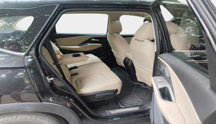 2023 MG HECTOR SHARP PRO 1.5 PETROL TURBO CVT PETROL, Petrol, Automatic, 25,038 km, interior
