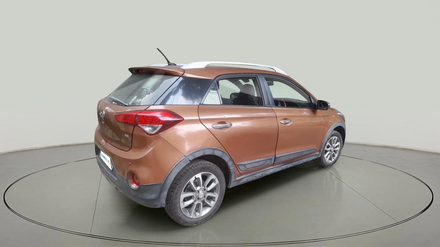 2016 Hyundai i20 Active 1.2 SX, Petrol, Manual, 1,06,072 km, exterior