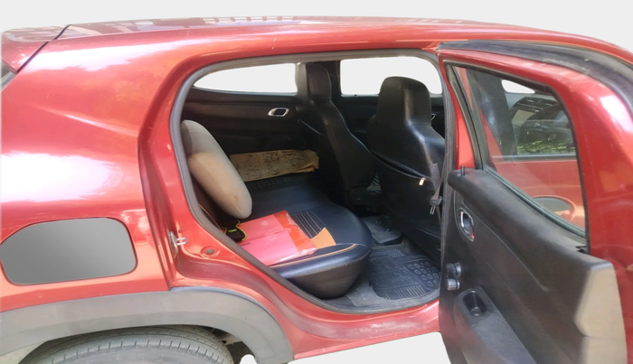 2018 Renault Kwid RXT 1.0 (O), Petrol, Manual, 48,642 km, interior