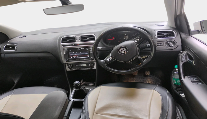 2019 Volkswagen Polo HIGHLINE PLUS 1.5, Diesel, Manual, 1,27,620 km, interior