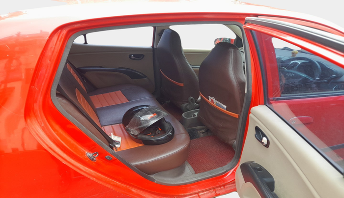 2010 Hyundai i10 MAGNA 1.2, Petrol, Manual, 1,73,060 km, interior