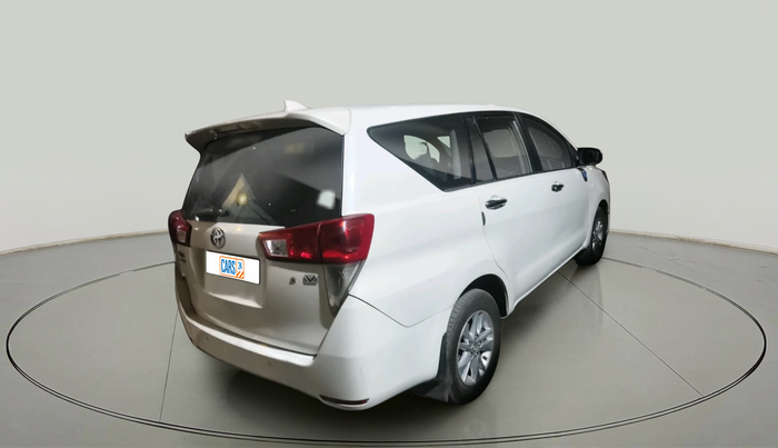 2017 Toyota Innova Crysta 2.4 VX 7 STR, Diesel, Manual, 1,86,195 km, exterior