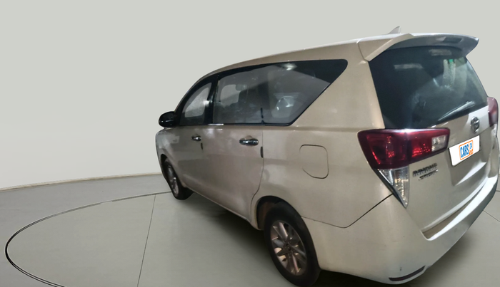 2017 Toyota Innova Crysta 2.4 VX 7 STR, Diesel, Manual, 1,86,195 km, exterior