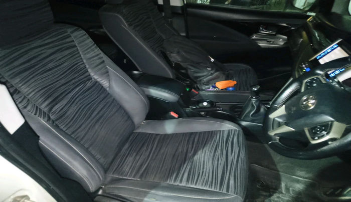 2017 Toyota Innova Crysta 2.4 VX 7 STR, Diesel, Manual, 1,86,195 km, interior