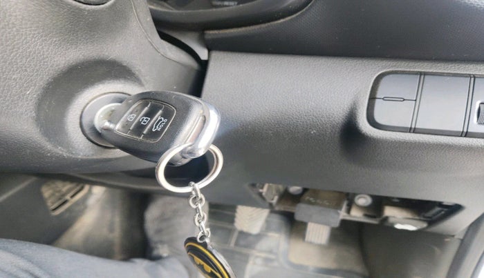 2022 Hyundai VENUE SX 1.5 CRDI, Diesel, Manual, 47,283 km, interior