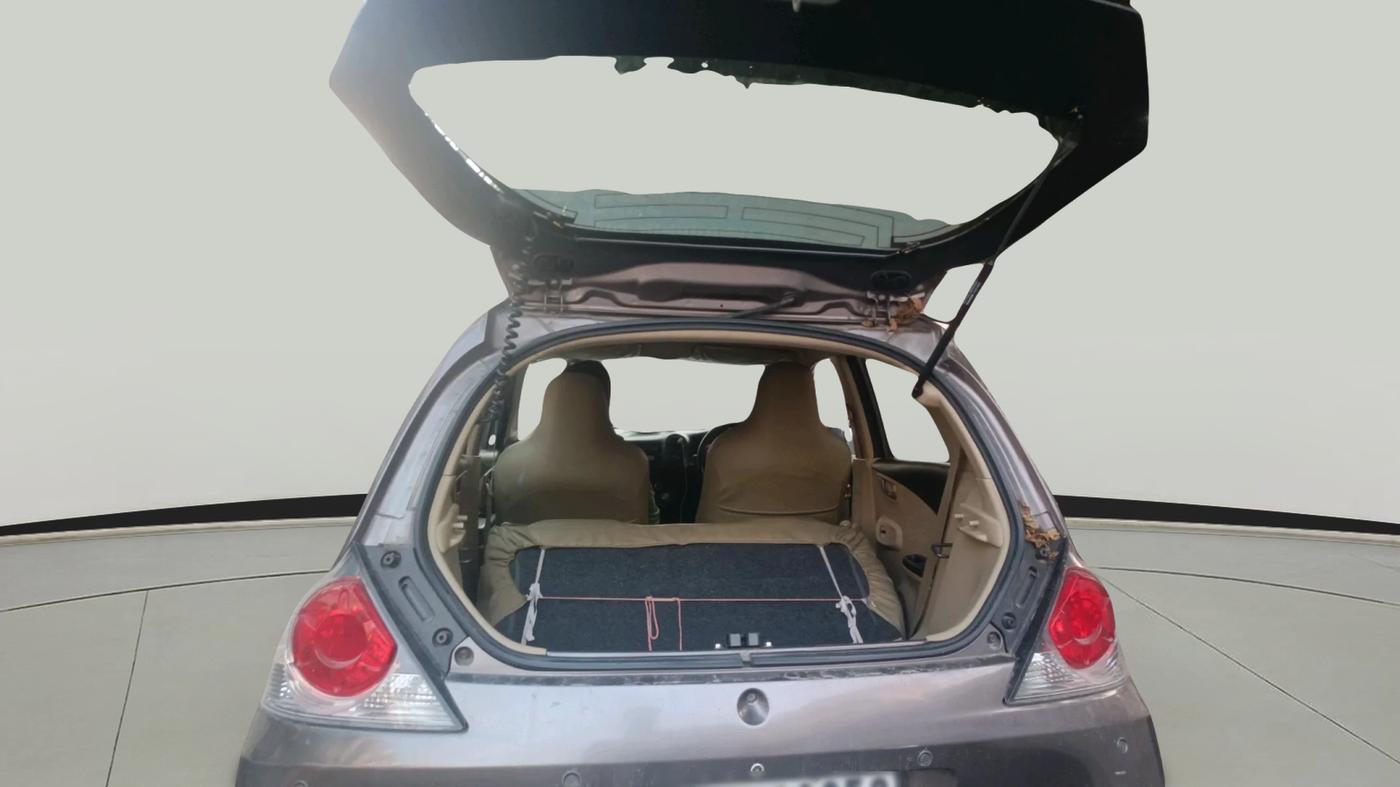 2016 Honda Brio VX AT, Petrol, Automatic, 18,932 km, exterior
