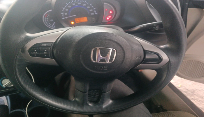 2016 Honda Brio VX AT, Petrol, Automatic, 18,932 km, interior