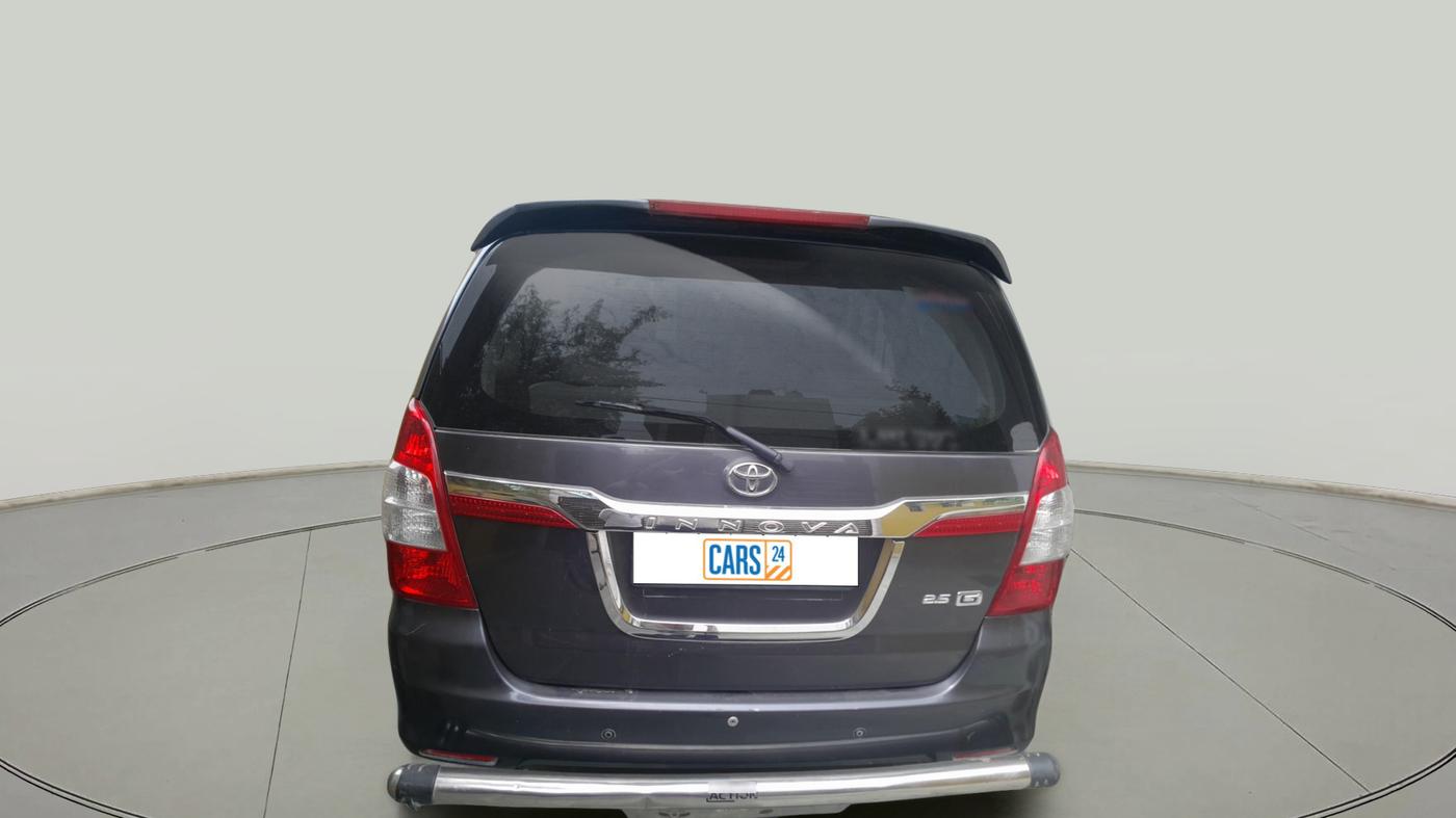 2016 Toyota Innova 2.5 GX 7 STR, Diesel, Manual, 65,742 km, exterior