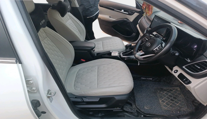 2020 KIA SELTOS HTX 1.5 PETROL, Petrol, Manual, 73,128 km, interior