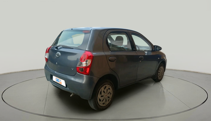 2015 Toyota Etios Liva V, Petrol, Manual, 1,25,703 km, exterior