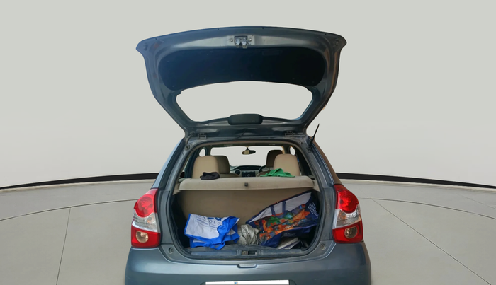 2015 Toyota Etios Liva V, Petrol, Manual, 1,25,703 km, exterior