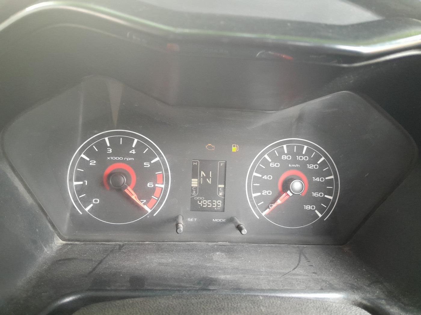 2018 Mahindra KUV 100 NXT K2 P 6 STR, Petrol, Manual, 49,750 km, interior