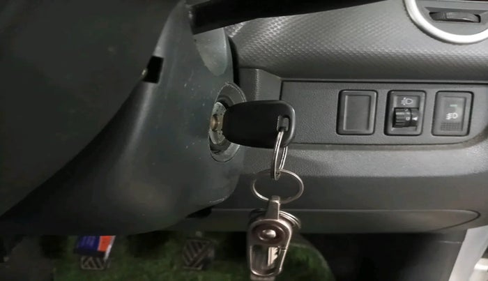 2011 Maruti Ritz VXI, Petrol, Manual, 1,54,118 km, interior