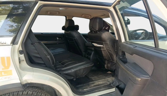 2018 Tata Hexa XM 4X2 7 STR, Diesel, Manual, 1,13,836 km, interior