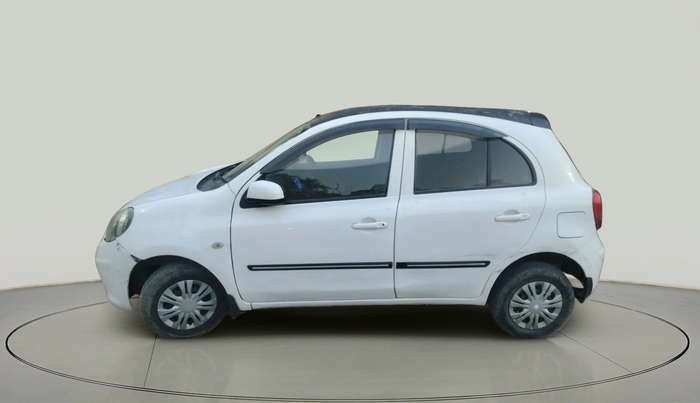 2017 Nissan Micra Active XL, CNG, Manual, 87,752 km, exterior